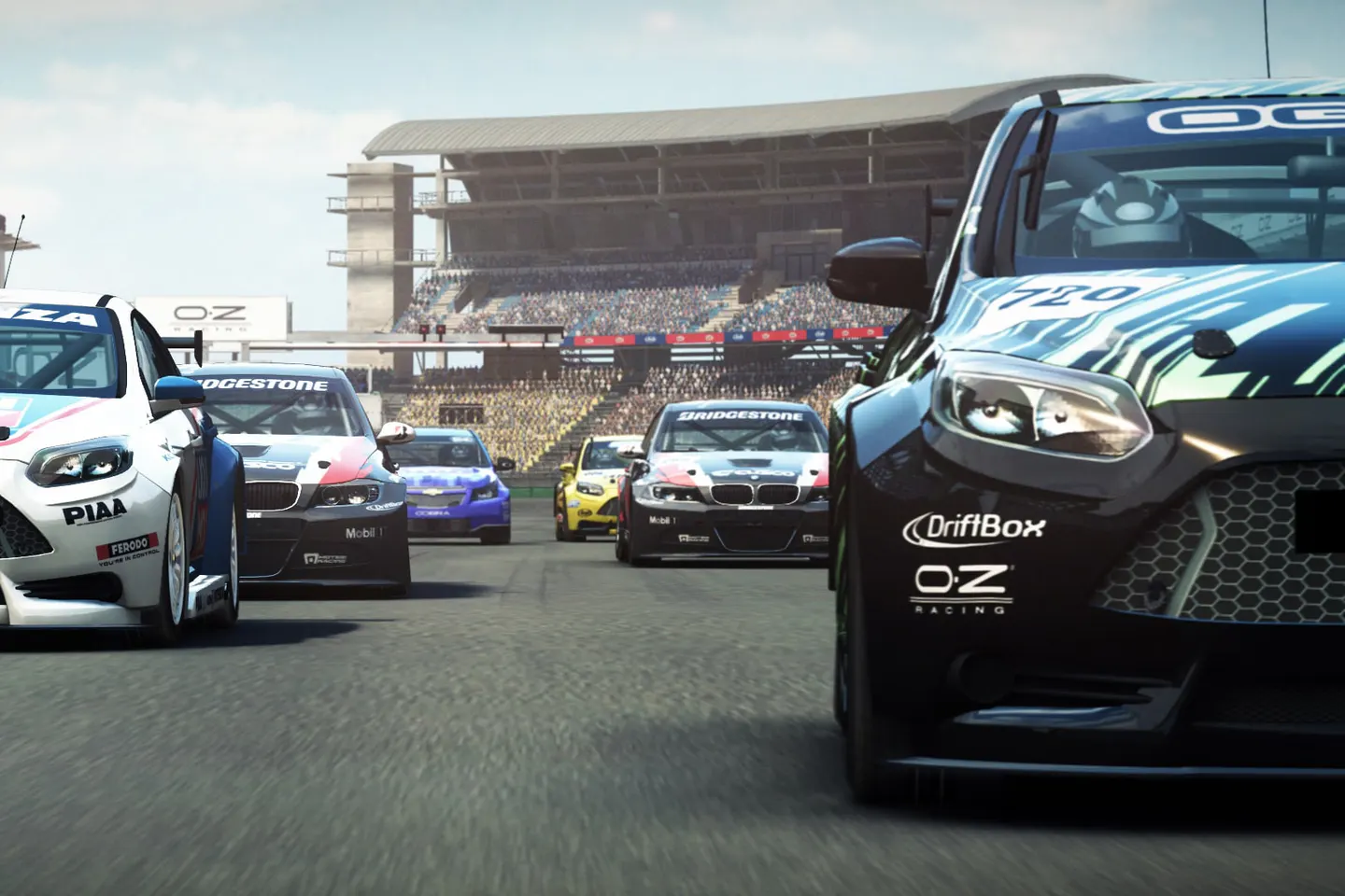 Как скачать GRID Autosport на iPhone и iPad — обложка статьи Skyress